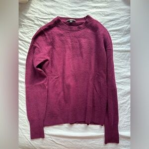 Uniqlo 100% Cashmere Sweater in Size M